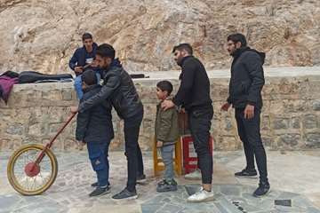 تور گردشگری نکوداشت خمینی شهر